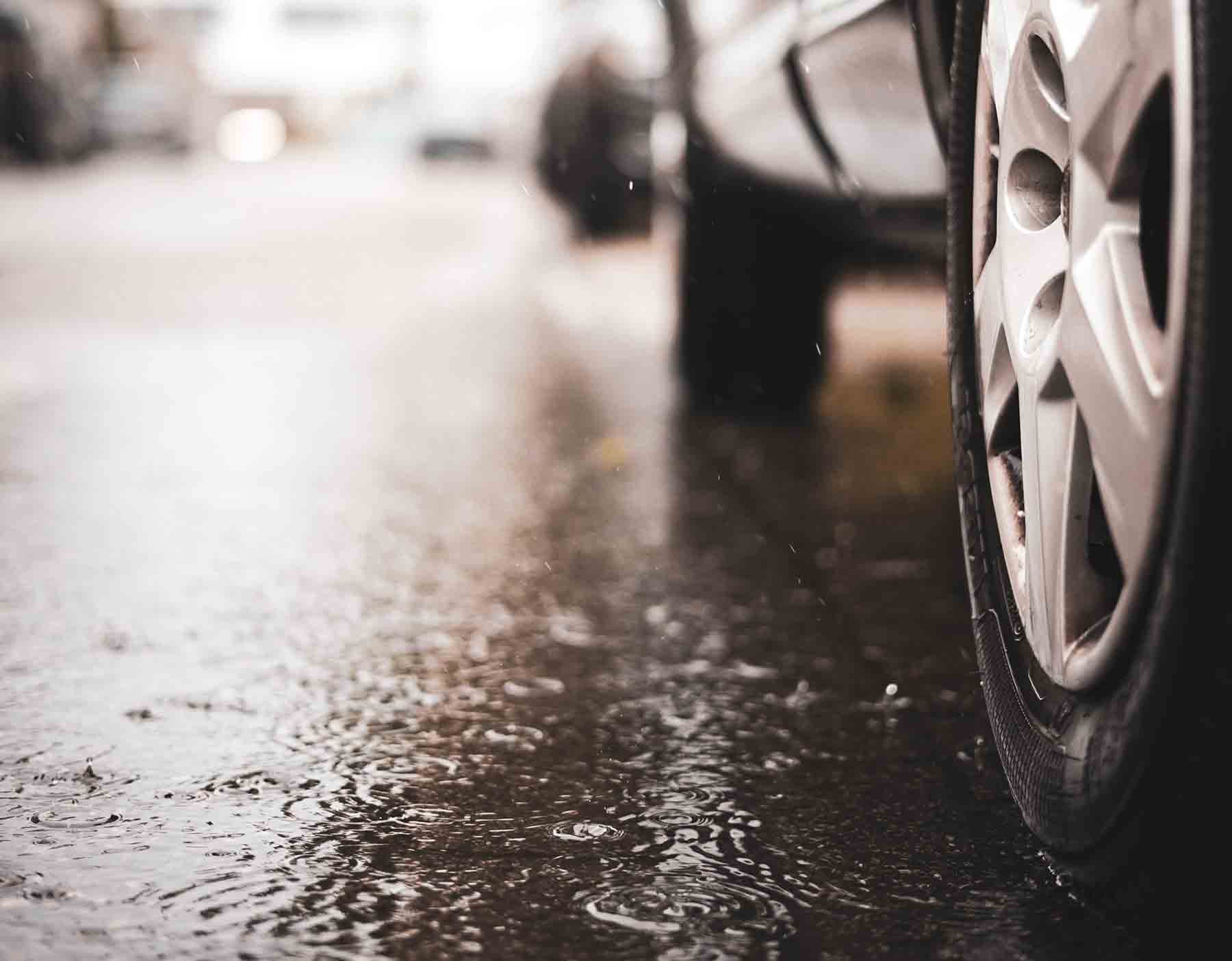 Do These 3 Things To Drive Safer in the Rain | Jiffy Lube of Indiana